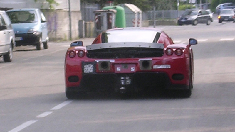 Illustration for article titled What Engine Is In This Ferrari Enzo And Why Is It So Amazing?